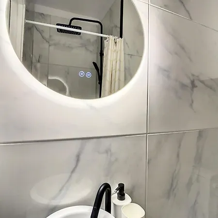 Sublime Studio Centre Renove 2pers Apartment *